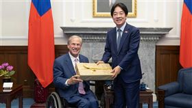 賴清德接見「德州州長艾伯特（Greg Abbott）經貿訪問團」（圖／總統府提供）