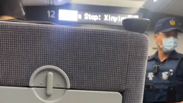 自強號講電話被喝斥　她報案霸車要求道歉