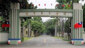 國軍今年第18起！新生才剛入校一周墜樓亡　陸軍官校：他和同學相處正常