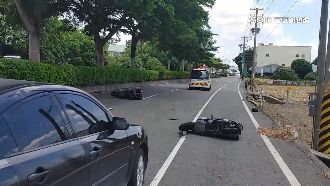 獨／機車撞臨停貨車　婦怨反釀追撞三角錐