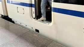 曾號稱亞洲最大！杭州東站月台下陷　下高鐵像「玩跳水」