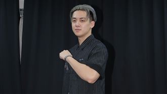 高凌風兒開賓士違停　警一聞全酒氣