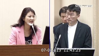 夫妻檔首詢答　林楚茵帶傷質詢丈夫梁文傑