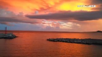 午後雷陣雨後現象　台東現「火燒雲」美景