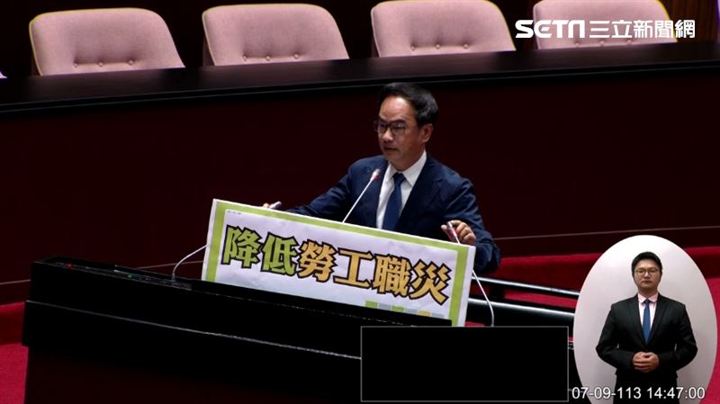 勞保明年撥補不低1200億？卓榮泰親曝答案