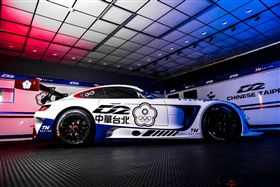 廖老大帥兒接班　代表台灣出征賽車世運會（圖／翻攝D2 Racing)