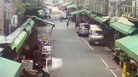 三重狠心父殺妻！逃陽明山悶死兒再輕生　抱小孩離家身影曝光