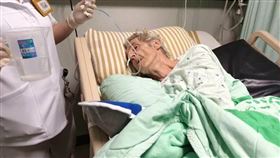 馬爺爺生病時，議員邱于軒前往探望。（圖／邱于軒提供）
