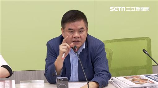 藥師稱「護照不如台胞證」莊瑞雄1句嗆爆