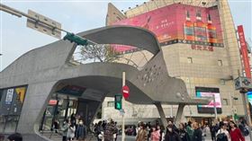 台北市中山商圈傳出有上百家店家遭檢舉。（圖／CTWANT）