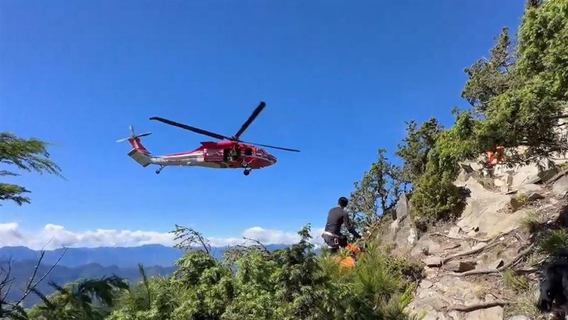 攀干卓萬群峰摔落邊坡　60歲男骨折氣絕亡