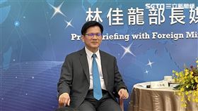 ▲外交部長林佳龍與媒體茶敘（圖／記者高逸帆攝影）