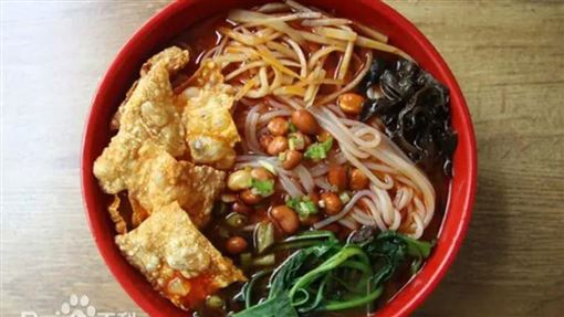 偷吃外送！女學生吃到屎味螺獅粉崩潰報警