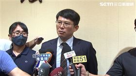 ▲立委黃國昌憲法法庭後受訪