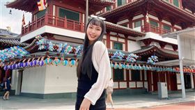 新一代葡萄姐姐「何艾霓」日前從大學畢業。（圖／翻攝自IG／何艾霓）