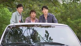 黃少祺（右起）、江宏恩、陳冠霖飾演結拜三兄弟。（圖／截圖自YouTube）