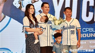 張育成解答返台原因！　原本想穿18號球衣