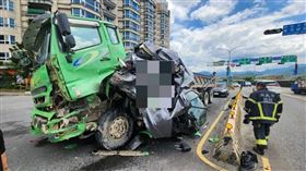 新店,中安橋,上下橋,砂石車,汽車,追撞