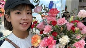 萁萁家遭到大型生物入侵。（圖／翻攝自FB／萁萁）