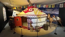 暑假快衝！作家力推「台北1景點」免費又有冷氣吹　網狂讚：超特別（圖／翻攝自藍白拖）