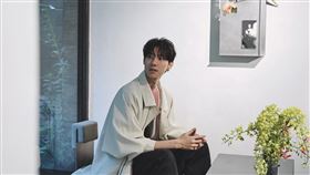 彭千祐在6月推出個展，結合花藝與花器的雕塑。（圖／天地合娛樂製作有限公司提供）
