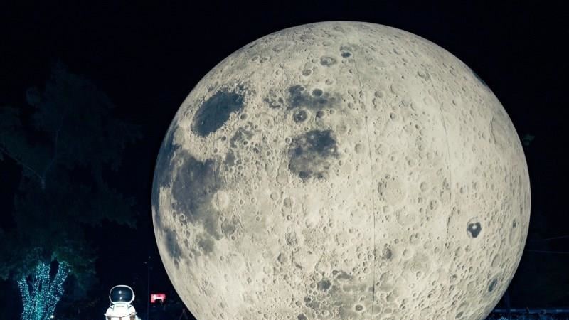 「璀璨星際」太空人、巨型月球登陸台東！