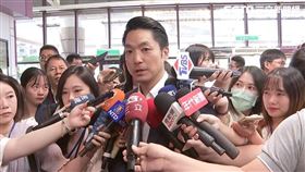 蔣萬安出席「2024台北國際夏季旅展開幕式」前受訪。