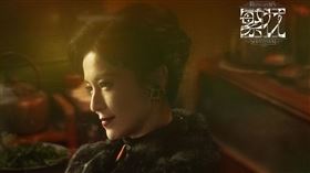 王家衛首部執導電視劇《繁花》在台播出也掀起討論熱潮。（圖／澤東電影、MyVideo提供）