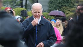 美國總統拜登形容日本與印度為排外國家美國總統拜登1日在非公開募款餐會，將日本、印度與中國、俄羅斯並列，稱這些都是「排外」的國家，引起議論。圖攝於4月1日。中央社記者石秀娟華盛頓攝  113年5月3日