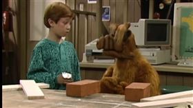 葛雷格利（Benji Gregory）因出演喜劇《家有阿福》走紅。（圖／翻攝自YT）