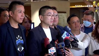 李進勇赴選委會！樑宴請雙北議員迎戰拆樑