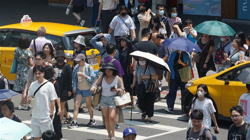 下週有望「雙颱共舞」？氣象署曝發展時間