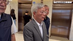 警政署長張榮興前往心悅會館向警員黃瑋震捻香並慰勉家屬。（圖／翻攝畫面）