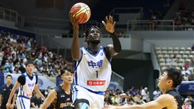 ▲莫巴耶很感謝可以代表台灣出賽。（圖／籃協提供）