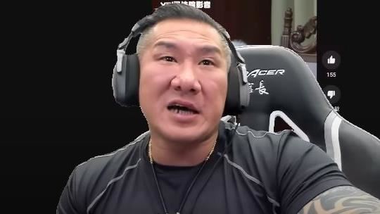 不認黃國昌遭大法官電！館長竟怒飆三字經