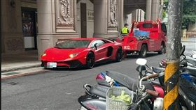 超哥,超跑,大牛,林寶堅尼,Lamborghini,違停,拖吊,超派