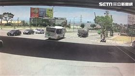 台中,龍井,油罐車,分隔島,事故（圖／翻攝畫面）