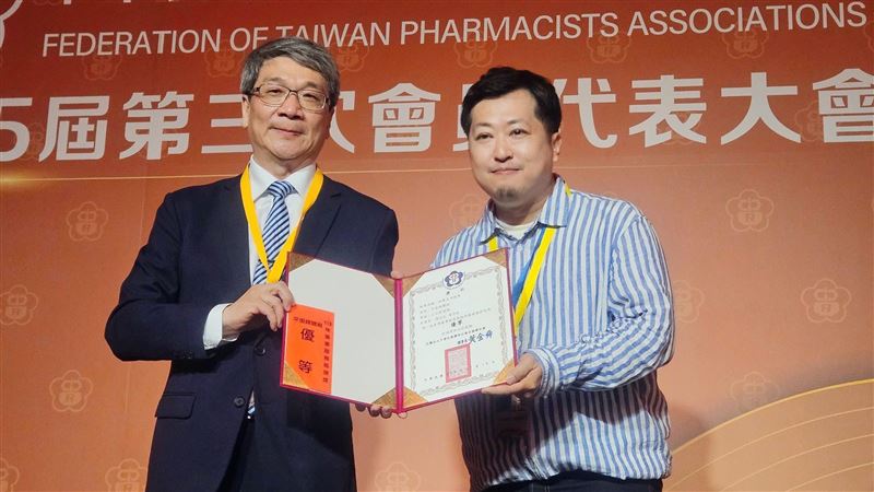 追蹤缺藥《三立新聞網》獲藥事報導獎優等