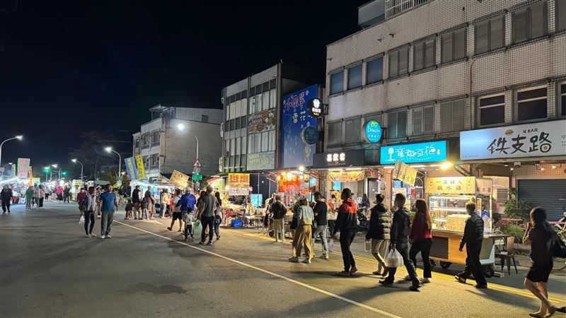 冬山夜市驚傳停業　攤商急了！鄉長給真相