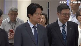 ▲賴清德卓榮泰視察政治檔案開放應用情形