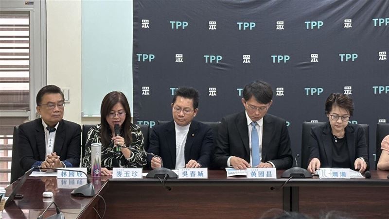 轟綠抹紅　民眾黨團撤簽新住民法協商結論