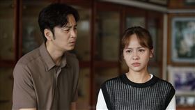 張書偉離婚前妻成功，黃姵嘉卻堅持分手。（圖／公視提供）