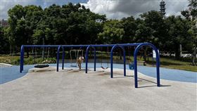 竹北,公園,拐童,特徵,棒棒糖（圖／翻攝畫面）