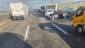 國3,國道,車禍,連環車禍,受困,和美段（圖／翻攝畫面）