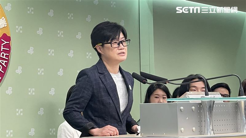 龍核心幕僚任駐美副代表？楊懿珊2字回應
