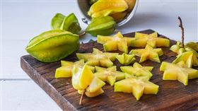 楊桃助降三高、促進養生！有毒？哪些人不能吃？營養師解惑。（圖／Canva）