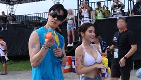 孫麥傑S2O台下也與蔡瑞雪同框。（圖／記者鄭孟晃攝影）