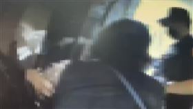 錦新大樓漏水爆糾紛。（圖／翻攝畫面）