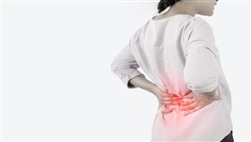 700萬台人腰痛成「國民病」！醫教「一招」終結腰痛惡夢（業配勿用）