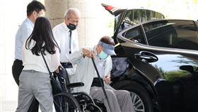 楊兆麟,羈押庭,更裁,桃園地院,輪椅（圖／翻攝畫面）